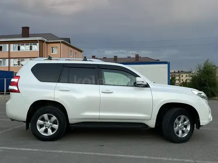 Toyota Land Cruiser Prado 2015 года за 17 000 000 тг. в Актобе – фото 21