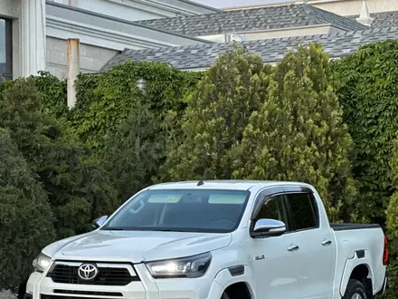 Toyota Hilux 2015 года за 14 999 999 тг. в Актау – фото 2