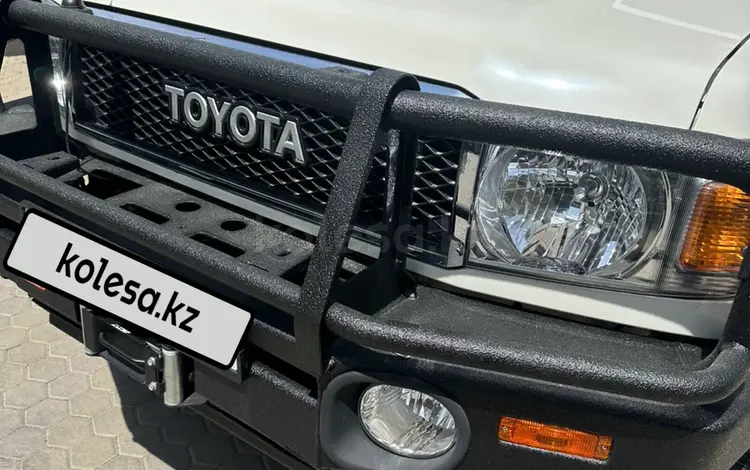 Toyota Land Cruiser 2022 года за 34 000 000 тг. в Алматы