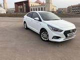 Hyundai Accent 2019 года за 6 900 000 тг. в Караганда – фото 2