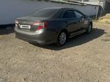 Toyota Camry 2014 годаүшін8 100 000 тг. в Сарыагаш – фото 2