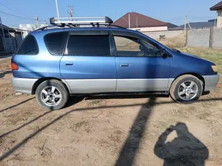 Toyota Ipsum, 1997