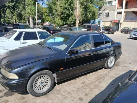 BMW 520 1998 года за 2 700 000 тг. в Тараз – фото 3