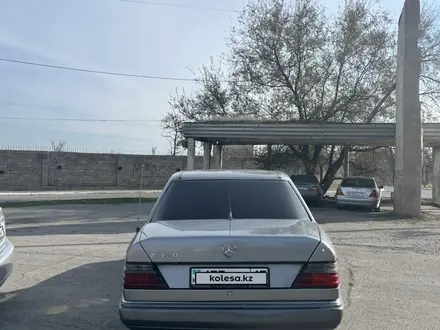 Mercedes-Benz E 300 1993 года за 1 350 000 тг. в Шымкент – фото 8