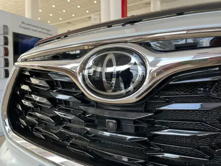 Toyota Highlander Luxe 2024 года за 39 000 000 тг. в Караганда – фото 7