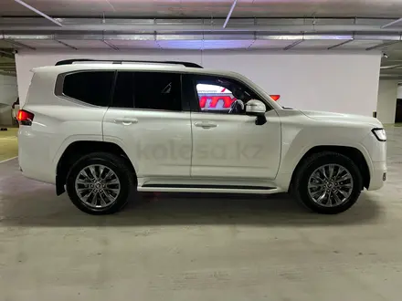 Toyota Land Cruiser 2022 года за 59 200 000 тг. в Астана – фото 8