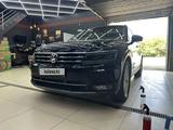 Volkswagen Tiguan 2018 года за 13 000 000 тг. в Актобе – фото 2