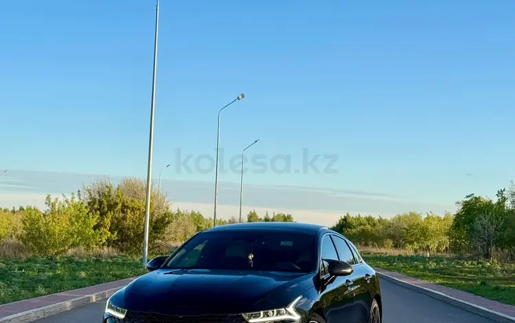 Kia K5 2021 года за 11 400 000 тг. в Астана