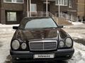 Mercedes-Benz E 200 1997 года за 2 700 000 тг. в Кокшетау – фото 2