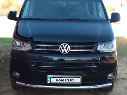 Volkswagen Multivan 2012 года за 13 500 000 тг. в Уральск