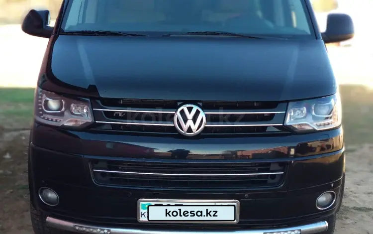 Volkswagen Multivan 2012 годаүшін13 500 000 тг. в Уральск