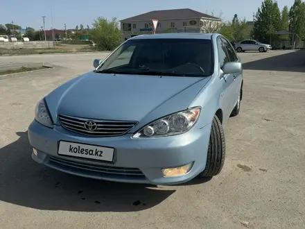 Toyota Camry 2006 года за 5 300 000 тг. в Актобе – фото 2