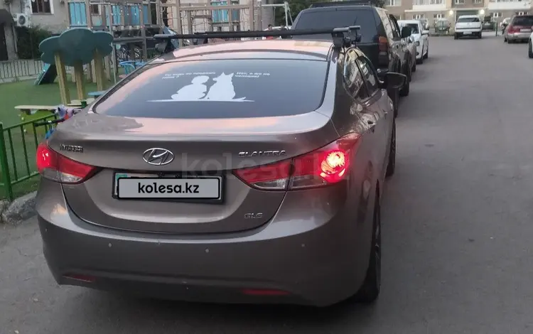 Hyundai Elantra 2012 годаүшін3 700 000 тг. в Астана