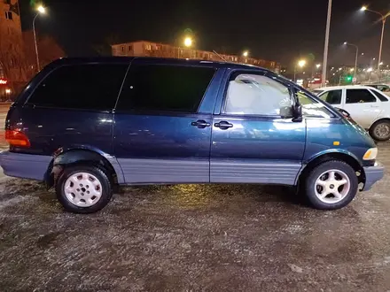 Toyota Previa 1995 года за 3 000 000 тг. в Караганда