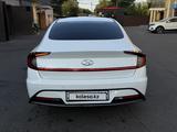 Hyundai Sonata 2022 годаүшін8 000 000 тг. в Алматы – фото 4