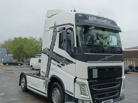 Volvo  FH 2015 года за 27 500 000 тг. в Алматы – фото 3