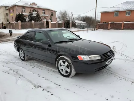 Toyota Camry 1998 года за 3 200 000 тг. в Астана – фото 10