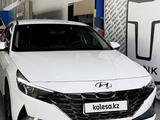 Hyundai Elantra 2021 года за 7 800 000 тг. в Актау