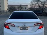 Toyota Camry 2014 года за 6 000 000 тг. в Актау – фото 2