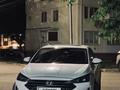 Hyundai Elantra 2019 года за 7 700 000 тг. в Атырау – фото 2