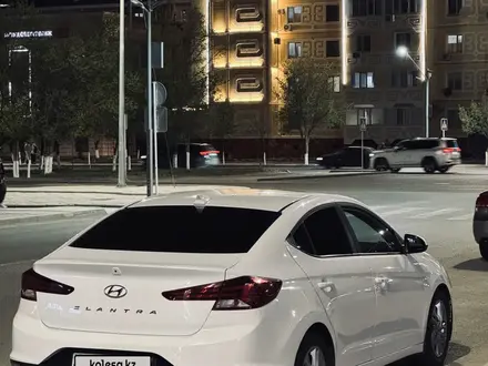 Hyundai Elantra 2019 года за 7 700 000 тг. в Атырау – фото 5