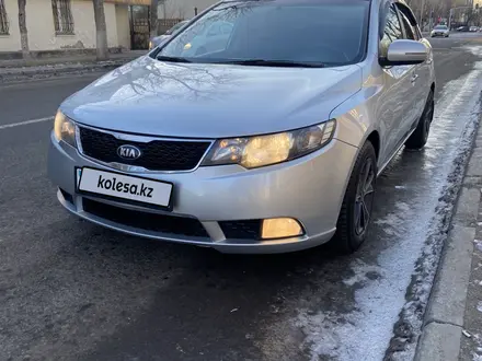 Kia Cerato 2011 года за 5 100 000 тг. в Астана – фото 2