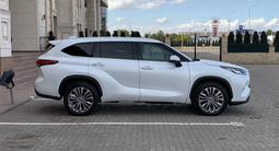 Toyota Highlander 2023 года за 24 500 000 тг. в Астана – фото 4