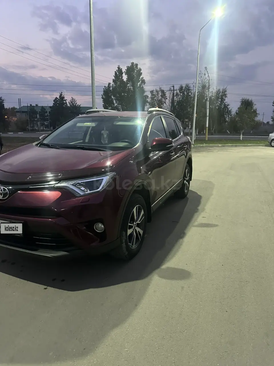 Toyota RAV4, 2016