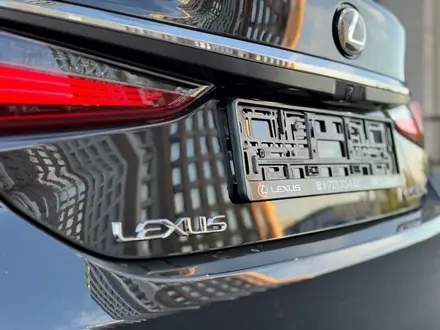 Lexus ES 350 2020 года за 28 000 000 тг. в Караганда – фото 15