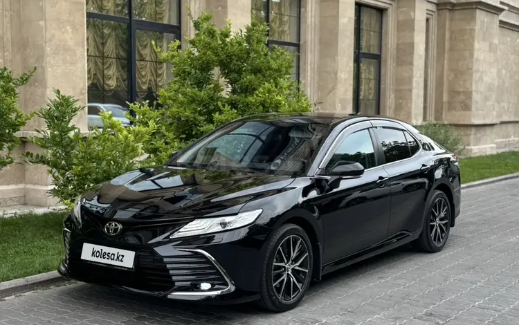 Toyota Camry 2021 года за 15 000 000 тг. в Шымкент