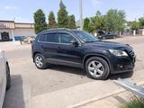 Volkswagen Tiguan 2009 года за 5 000 000 тг. в Шымкент – фото 2