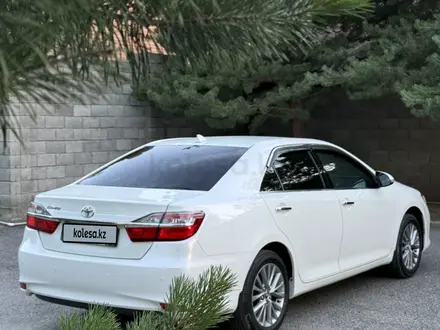 Toyota Camry 2017 года за 15 200 000 тг. в Алматы – фото 3
