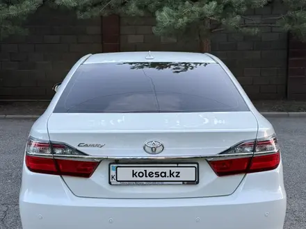 Toyota Camry 2017 года за 15 200 000 тг. в Алматы – фото 5
