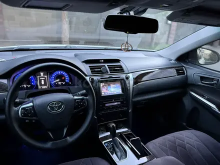 Toyota Camry 2017 года за 15 200 000 тг. в Алматы – фото 10