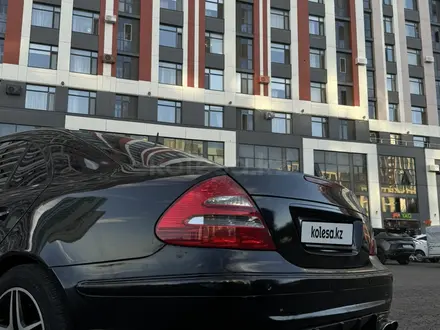 Mercedes-Benz E 320 2003 года за 4 550 000 тг. в Астана – фото 3
