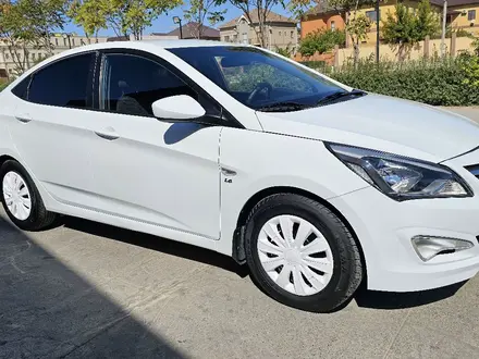 Hyundai Accent 2015 года за 5 200 000 тг. в Актау – фото 2