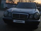 Mercedes-Benz E 230 1996 года за 2 700 000 тг. в Караганда