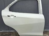 Дверь задрий правый Chevrolet Equinox за 270 000 тг. в Алматы