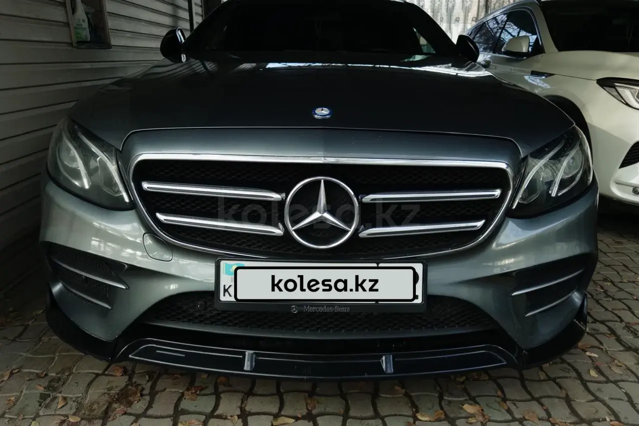 Mercedes-Benz E-Class, 2016