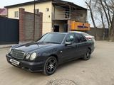 Mercedes-Benz E 230 1996 года за 2 300 000 тг. в Алматы