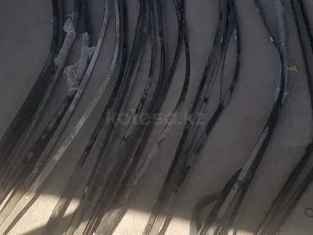 Удочка на крышу молдинг накладка за 1 000 тг. в Шымкент – фото 2