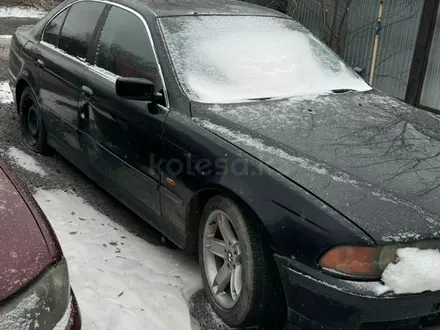 BMW 528 1996 года за 2 100 000 тг. в Астана – фото 2