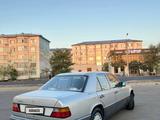 Mercedes-Benz E 230 1988 года за 980 000 тг. в Тараз – фото 3