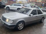 Mercedes-Benz E 230 1991 года за 2 000 000 тг. в Астана – фото 2