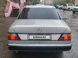 Mercedes-Benz E 230 1991 года за 2 000 000 тг. в Астана – фото 5