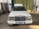 Mercedes-Benz E 200 1992 года за 1 500 000 тг. в Павлодар