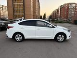 Hyundai Solaris 2018 года за 4 450 000 тг. в Костанай – фото 4