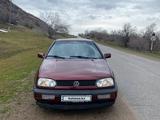 Volkswagen Golf 1993 годаfor1 500 000 тг. в Алматы