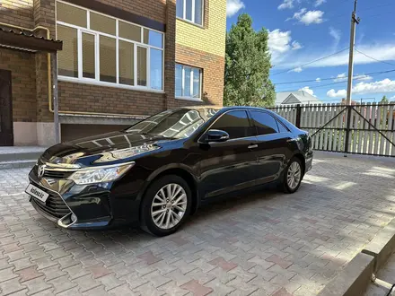 Toyota Camry 2016 года за 8 500 000 тг. в Уральск – фото 6