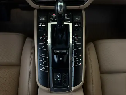 Porsche Macan 2019 года за 22 890 000 тг. в Алматы – фото 13